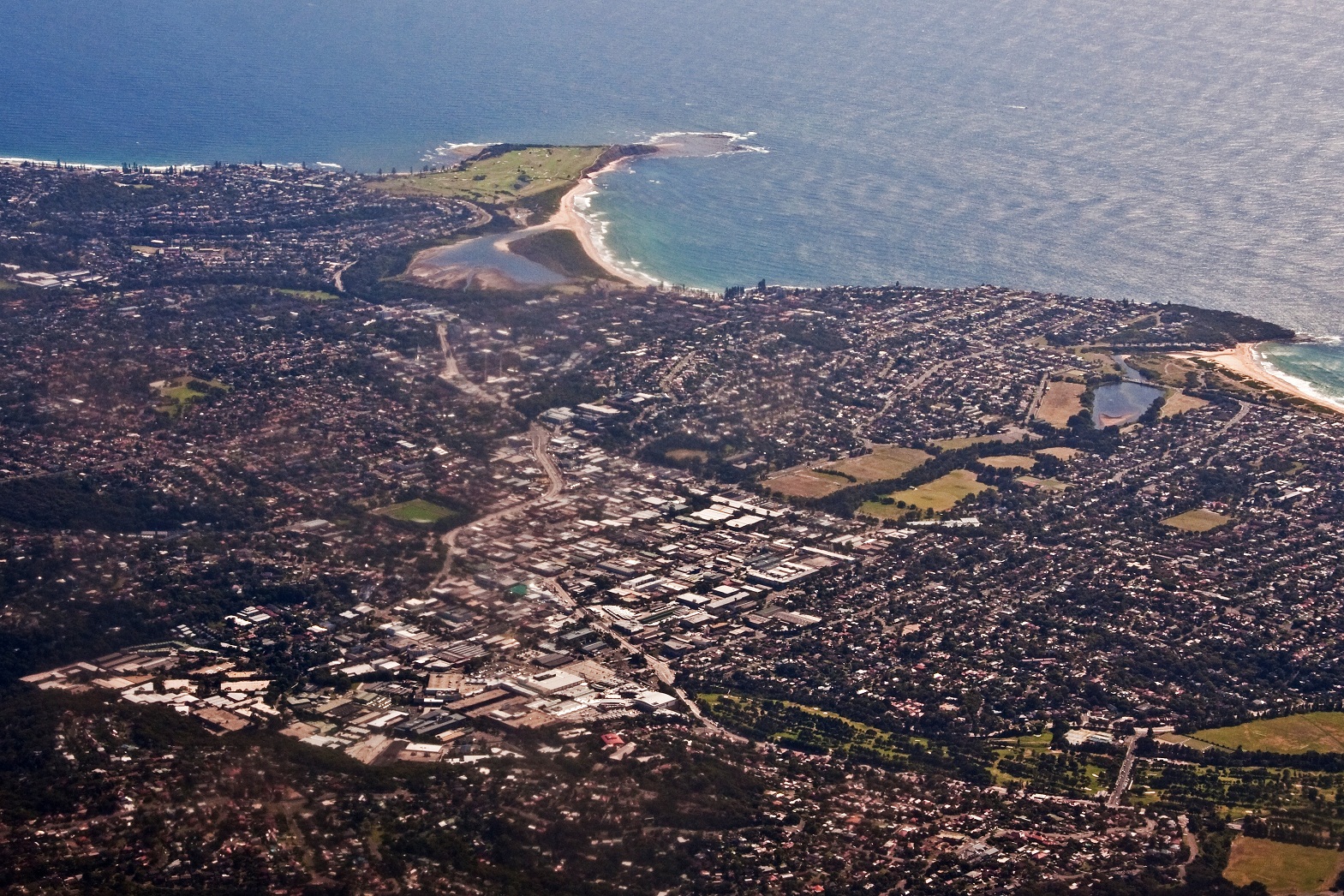 Brookvale overview (aerial)